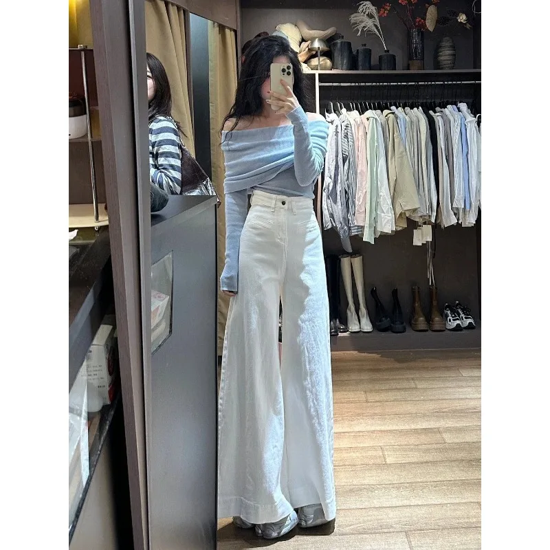 New Spring Style of White Wide-leg Jeans for Women, Korean-style, High-waisted, Loose and Slimming, Versatile Wide-leg Pants
New Spring Style of White Wide-leg Jeans for Women, Korean-style, High-waisted, Loose and Slimming, Versatile Wide-leg Pants