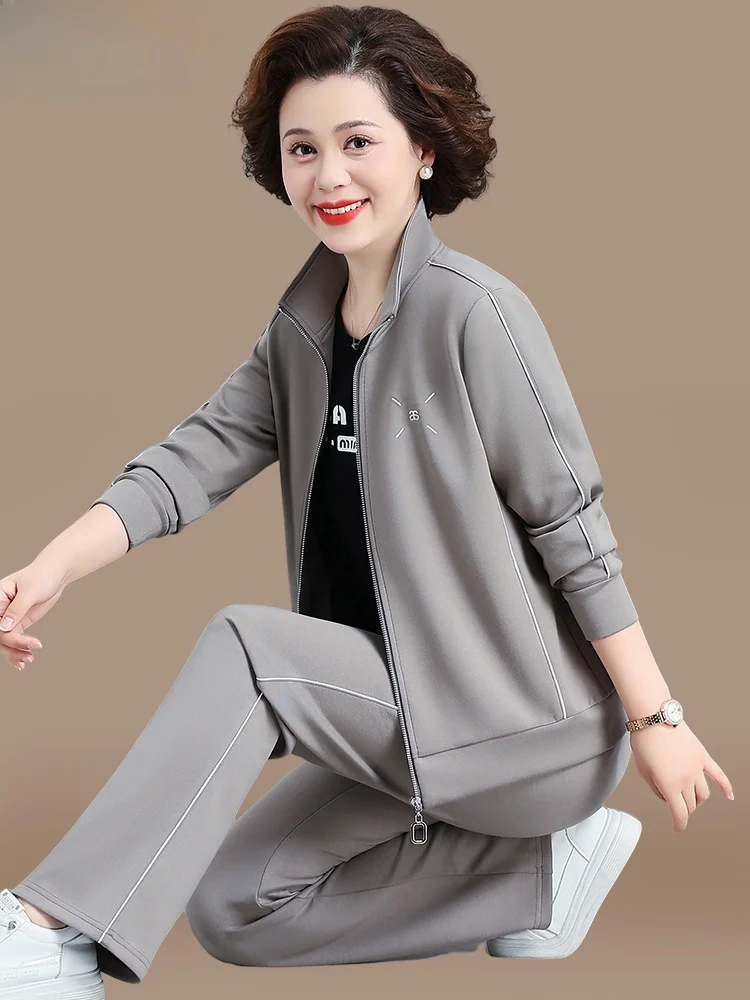 Chic Sportswear Set for 50 Year Old Mothers Autumn Faionable Casual Women's Clothing Middle-Aged And ly Outerwear Larg...
Chic Sportswear Set for 50 Year Old Mothers Autumn Faionable Casual Women's Clothing Middle-Aged And ly Outerwear Larg...