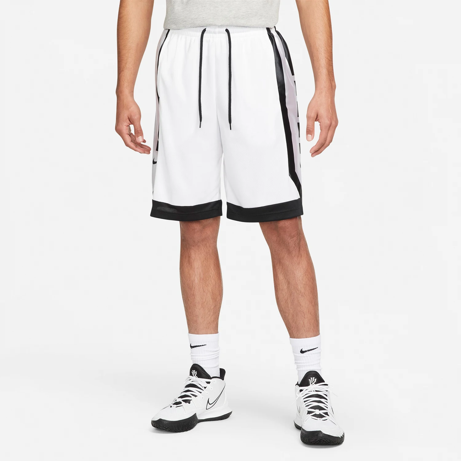 Nike genuine seasonal new men's breathable sports outdoor basketball shorts DH7142-100
Nike genuine seasonal new men's breathable sports outdoor basketball shorts DH7142-100