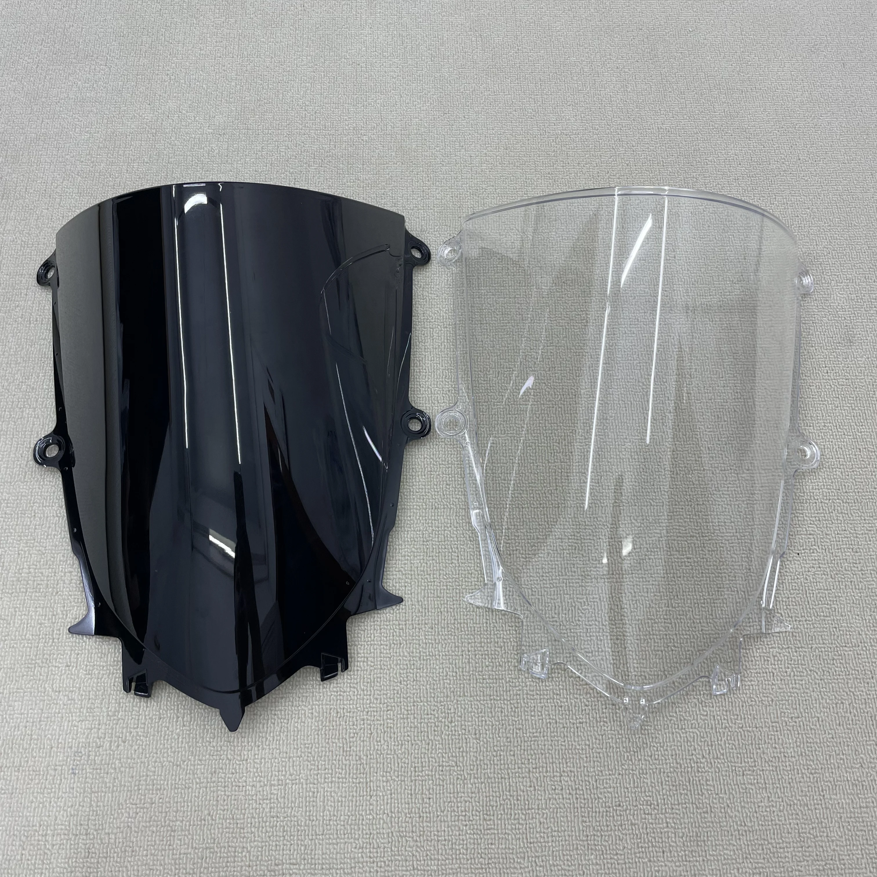 ABS deflector for motorcycles is suitable for the front windshield windscreen of YZF-R7 in 2022, 2023 and 2024
ABS deflector for motorcycles is suitable for the front windshield windscreen of YZF-R7 in 2022, 2023 and 2024