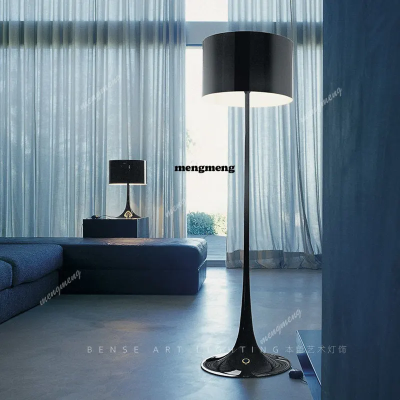 Simple modern floor lamp high-end villa living room hotel model room designer Italian high-end vertical lamp
Simple modern floor lamp high-end villa living room hotel model room designer Italian high-end vertical lamp