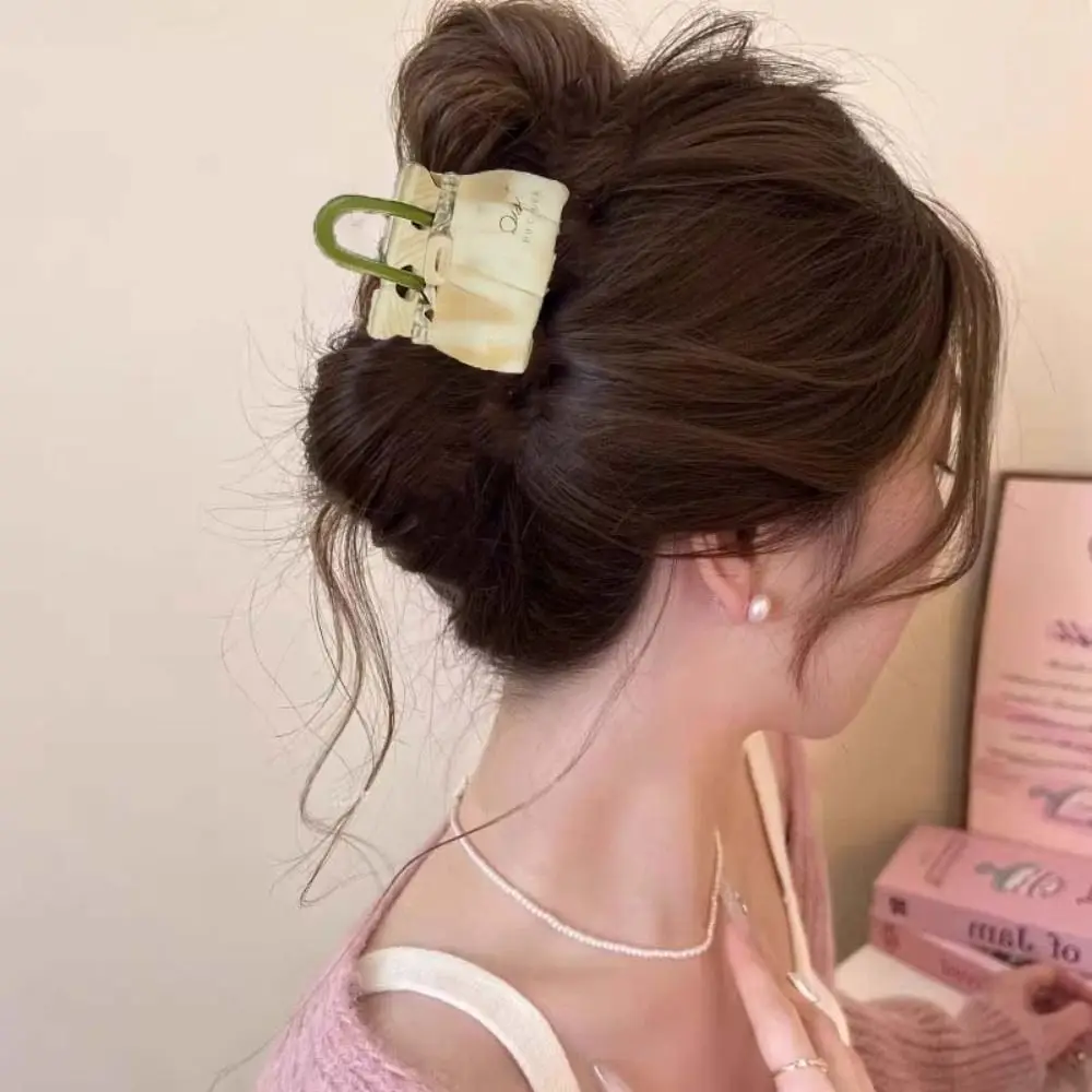Fashion Elegant Handbag Shaped Shark Clip Korean Style Creative Square Hair Claw Headwear Hairgrips Shark Clip Work
Fashion Elegant Handbag Shaped Shark Clip Korean Style Creative Square Hair Claw Headwear Hairgrips Shark Clip Work