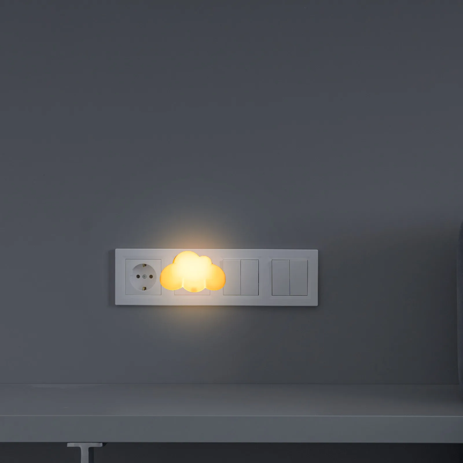 2pcs Cloud LED Night Lights for Bedroom Bathroom Wall Plug in Compact Practical Night Light Plug In Indoor Use
2pcs Cloud LED Night Lights for Bedroom Bathroom Wall Plug in Compact Practical Night Light Plug In Indoor Use