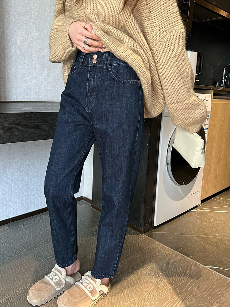 Superniniyy High Waist Straight Leg Loose Fit Slimming Ankle Length Casual Jeans Women's Versatile Comfortable Cotton Denim
Superniniyy High Waist Straight Leg Loose Fit Slimming Ankle Length Casual Jeans Women's Versatile Comfortable Cotton Denim