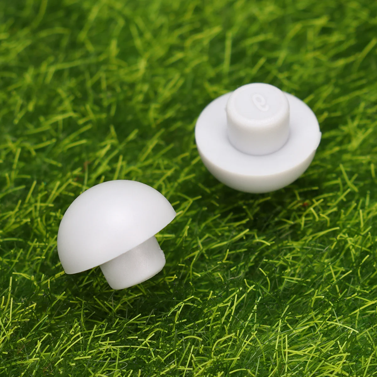 2pcs Toilet Seat Cover Bumper Grey Plastic Cushioning Pad Universal Spacer For Toilet Lid Anti-Slip Gasket Bumpers Sanitary
2pcs Toilet Seat Cover Bumper Grey Plastic Cushioning Pad Universal Spacer For Toilet Lid Anti-Slip Gasket Bumpers Sanitary