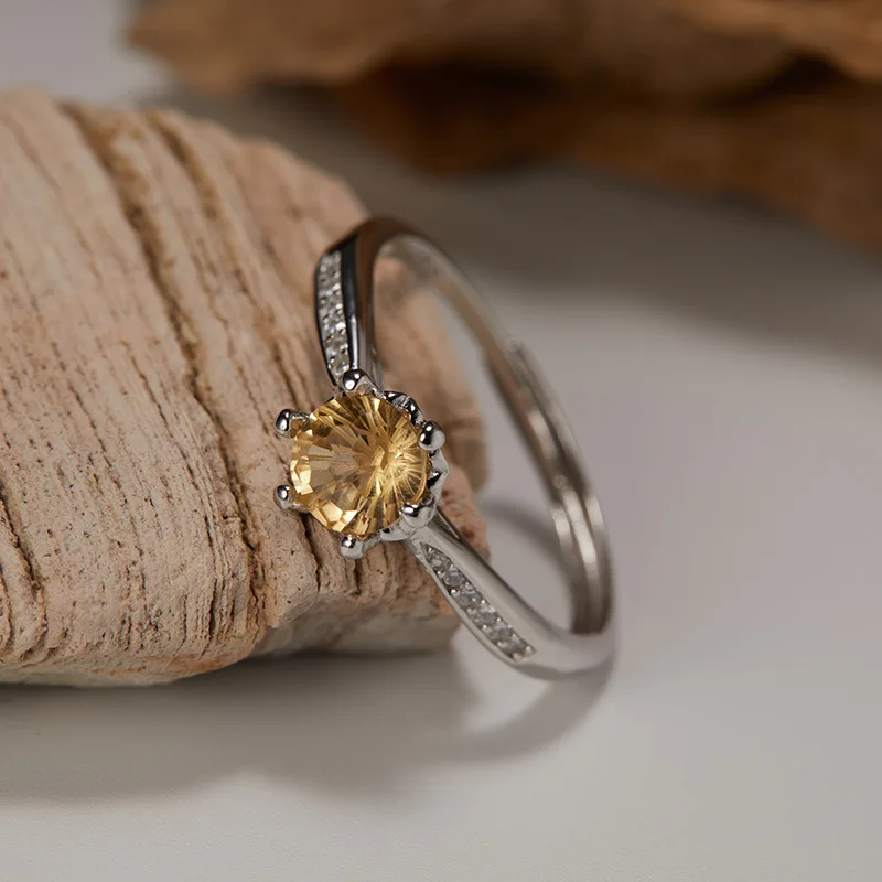 Europe and america cross borderS925Sterling Silver Natural Yellow Crystal Gemstone Ring for Women Fashionable Personality Round
Europe and america cross borderS925Sterling Silver Natural Yellow Crystal Gemstone Ring for Women Fashionable Personality Round