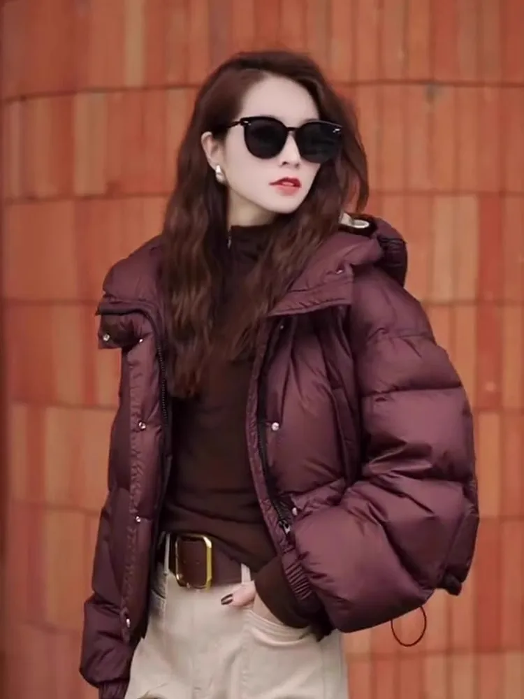 Thickened Short Cotton Jacket Women's Winter Coat Hooded Outerwear Street Style Bread European Style Small Size
Thickened Short Cotton Jacket Women's Winter Coat Hooded Outerwear Street Style Bread European Style Small Size