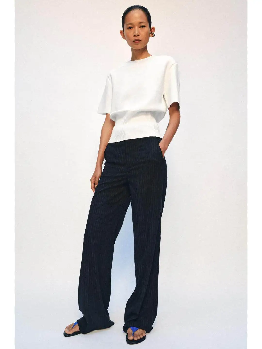 High Waist Straight Leg Pants Fashionable Slim Stripe Commute Casual Trousers for Women Summer 2026 Polyester Fiber
High Waist Straight Leg Pants Fashionable Slim Stripe Commute Casual Trousers for Women Summer 2026 Polyester Fiber