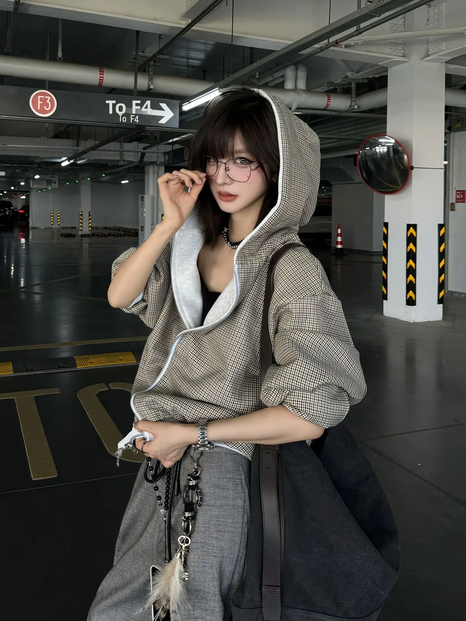 Double-Sided Wear Plaid Zipper Hoodie Men's ort CleanFit Cardigan Jaet Comfortable Stand Fit Long Sve Bird Pattern
Double-Sided Wear Plaid Zipper Hoodie Men's ort CleanFit Cardigan Jaet Comfortable Stand Fit Long Sve Bird Pattern