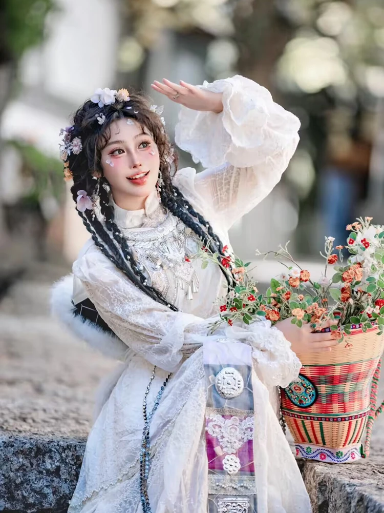New Naxi Ethnic Clothing Yunnan Lijiang Minority Costume Mohe Adult Travel Photography Performance Suit Women's Fashion
New Naxi Ethnic Clothing Yunnan Lijiang Minority Costume Mohe Adult Travel Photography Performance Suit Women's Fashion