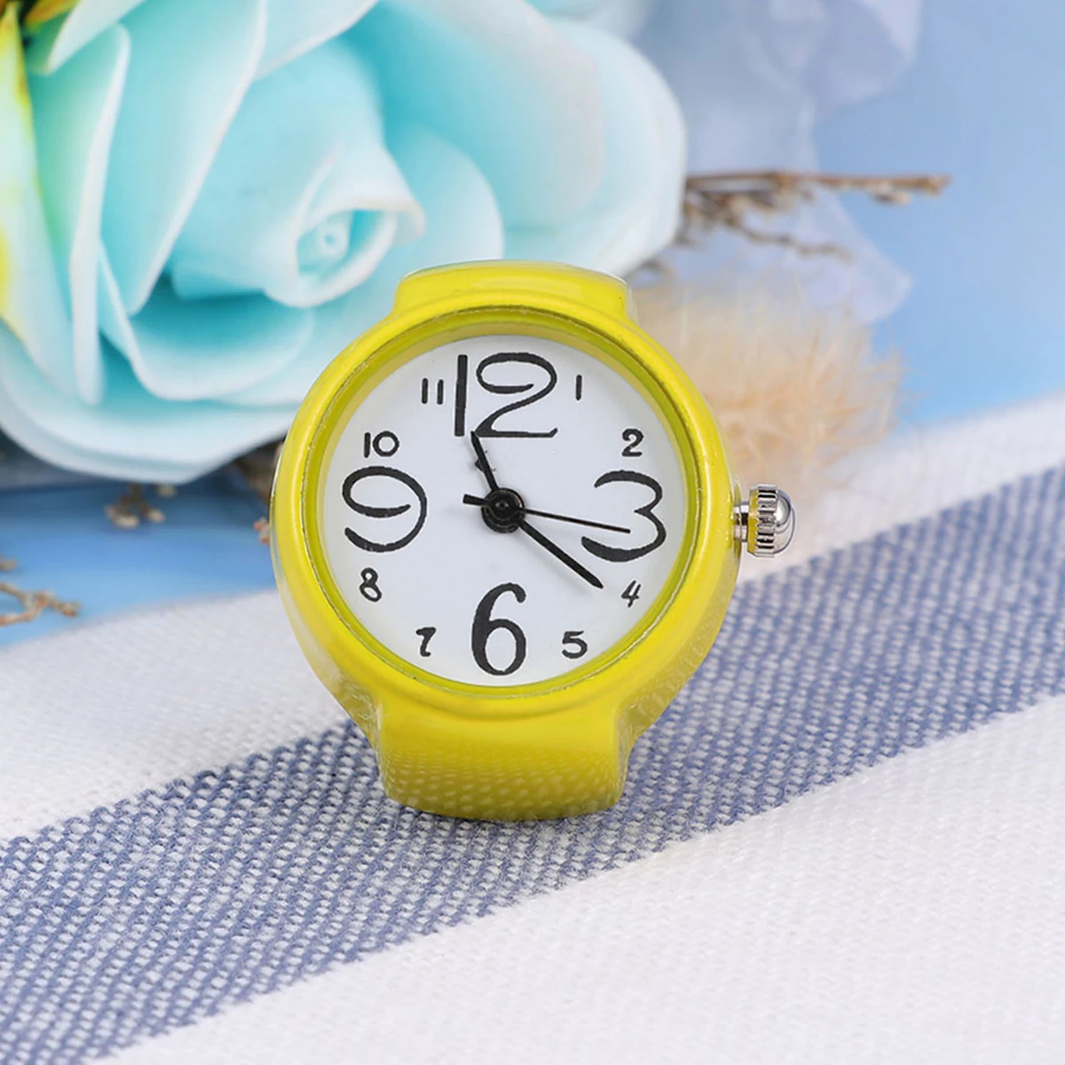2pcs Ring For Women Men Stylish Finger Round Quartz Pocket Watch Small Decorative Watch Ring Unique Design Durable Stainless
2pcs Ring For Women Men Stylish Finger Round Quartz Pocket Watch Small Decorative Watch Ring Unique Design Durable Stainless