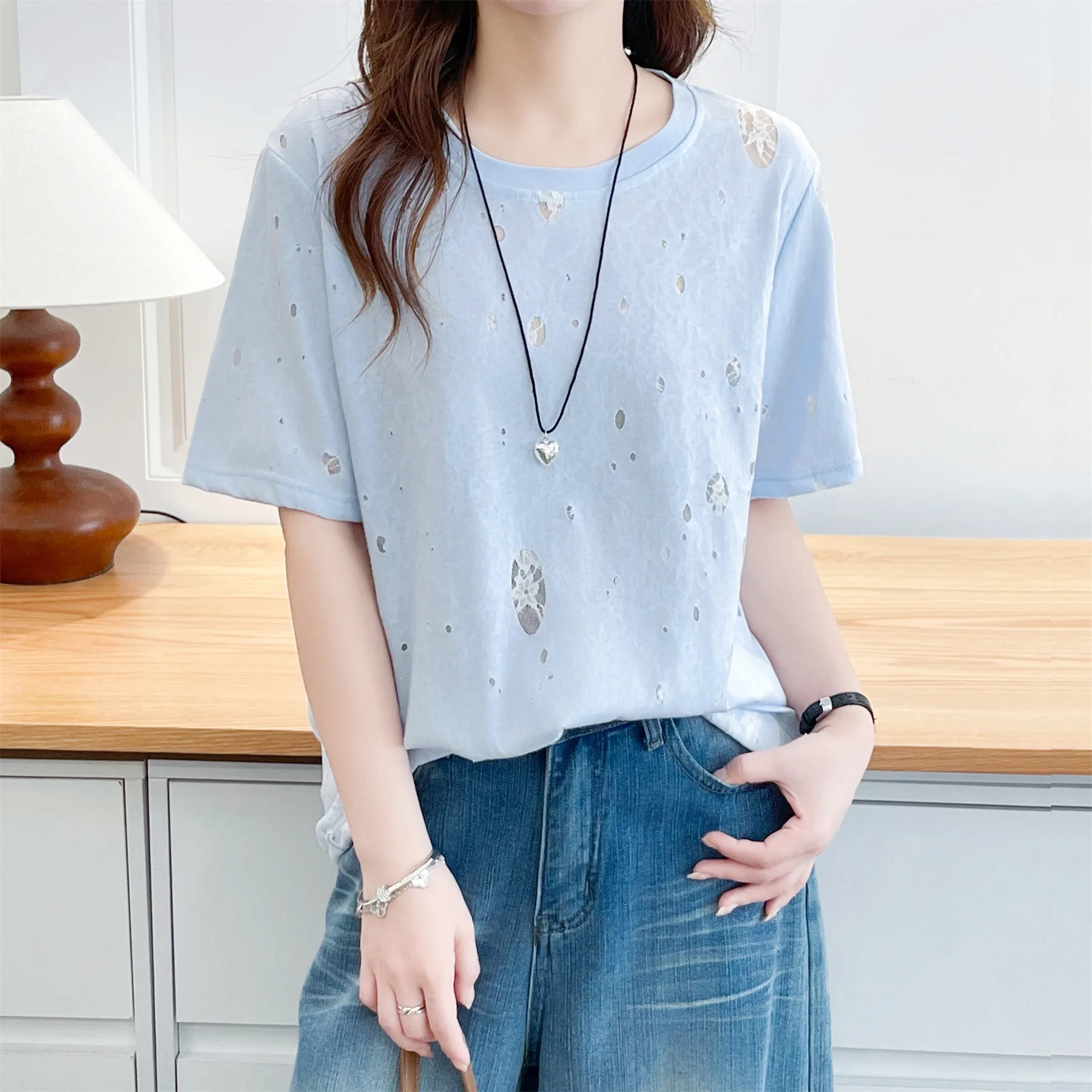 2026 Summer Plus Size Lace Spliced Hole T-shirt Short Sleeve Fashion Pullover Tops For Curvy Ladies 625
2026 Summer Plus Size Lace Spliced Hole T-shirt Short Sleeve Fashion Pullover Tops For Curvy Ladies 625