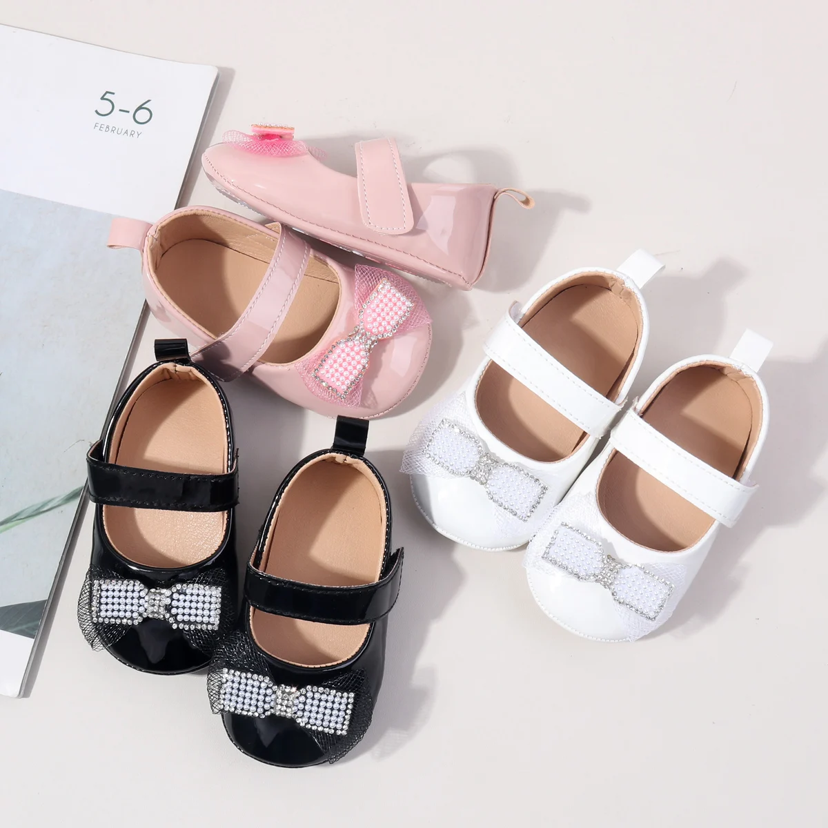 2025 Sping And Autumn Baby Girls Princess First Walking Toddler Shoes Indoor Outdoor With TPR Sole Comfortable Design BBW5120
2025 Sping And Autumn Baby Girls Princess First Walking Toddler Shoes Indoor Outdoor With TPR Sole Comfortable Design BBW5120