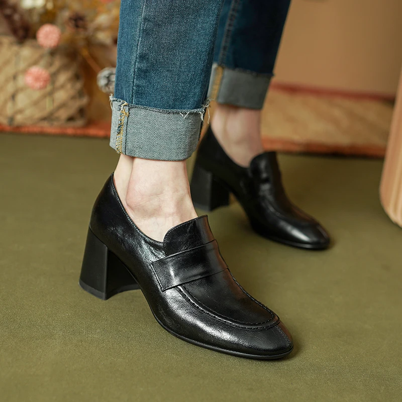 Women Pumps Round Toe Real Leather Slip-On Lady Vingtage Pumps Ladies Shoes Thick Heel Spring Autumn Sheepskin Loafers
Women Pumps Round Toe Real Leather Slip-On Lady Vingtage Pumps Ladies Shoes Thick Heel Spring Autumn Sheepskin Loafers