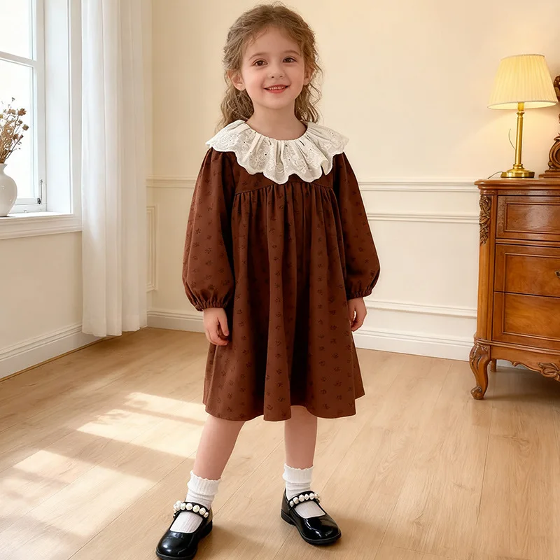 Autumn New Girls Dress Vintage Style Floral Long Sleeve Dress Children's Lace Collar Pure Cotton Princess Dress
Autumn New Girls Dress Vintage Style Floral Long Sleeve Dress Children's Lace Collar Pure Cotton Princess Dress