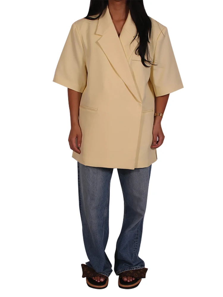 Fashion Women's Blazer Coat Short Sleeve Turn-Down Collar Pocket Solid Lady Coats 2025 Summer Autumn Elegant Female Outwear
Fashion Women's Blazer Coat Short Sleeve Turn-Down Collar Pocket Solid Lady Coats 2025 Summer Autumn Elegant Female Outwear