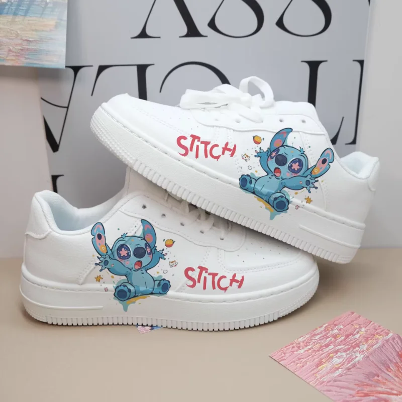 Новинка, спортивные ботинки Stitch's, универсальные повседневные ботинки для пар, Нескользящие и износостойкие ботинки с мультяшным рисунком для мужчин и женщин, повседневные ботинки Disney
Новинка, спортивные ботинки Stitch's, универсальные повседневные ботинки для пар, Нескользящие и износостойкие ботинки с мультяшным рисунком для мужчин и женщин, повседневные ботинки Disney
