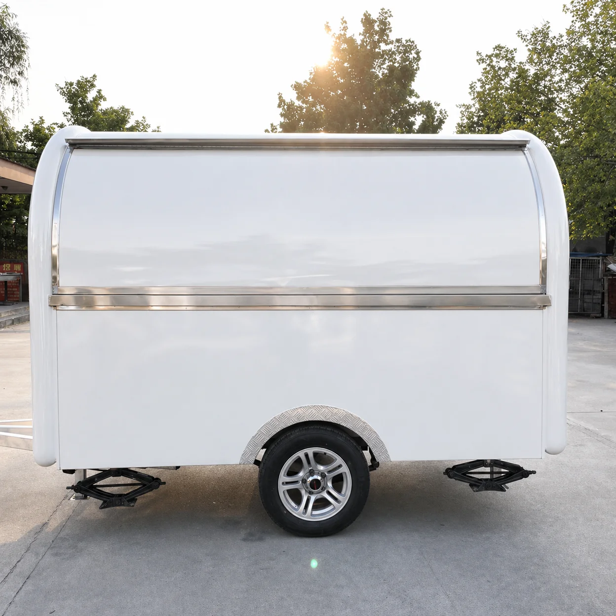 Factory Price Round Mobile Coffee Trailer Vintage Food Cart With Custom Logo For Bubble Tea Shop
Factory Price Round Mobile Coffee Trailer Vintage Food Cart With Custom Logo For Bubble Tea Shop