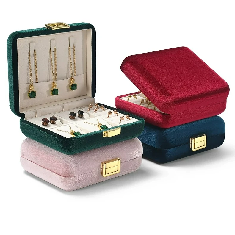 Portable jewelry storage box velvet mini travel necklace earrings exquisite bracelet jewelry box
Portable jewelry storage box velvet mini travel necklace earrings exquisite bracelet jewelry box
