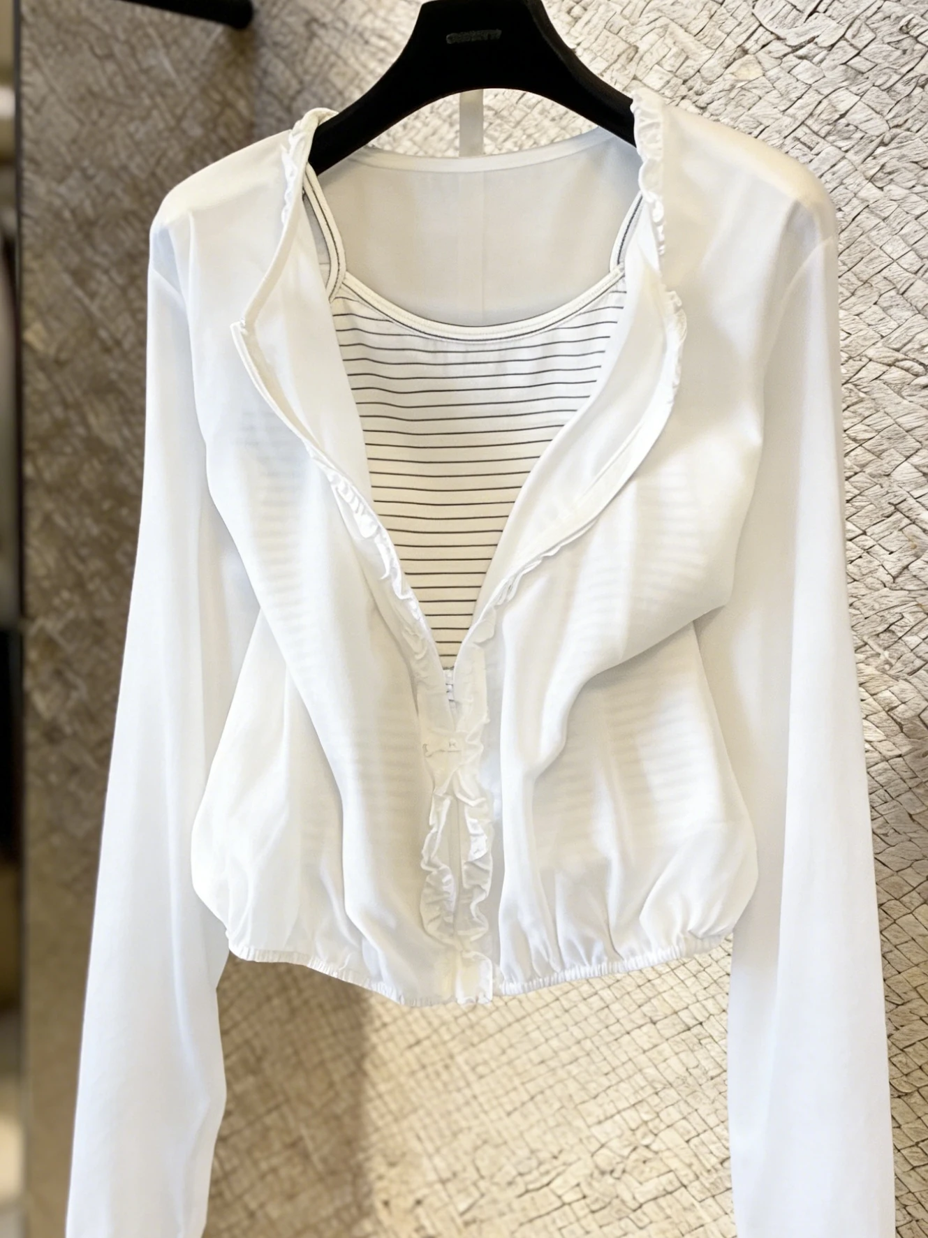 Sweet Style Sun Protection Long Sleeve Shirt Women's Loose Top Two-Piece Set Striped Vest Casual Summer New Arrival
Sweet Style Sun Protection Long Sleeve Shirt Women's Loose Top Two-Piece Set Striped Vest Casual Summer New Arrival