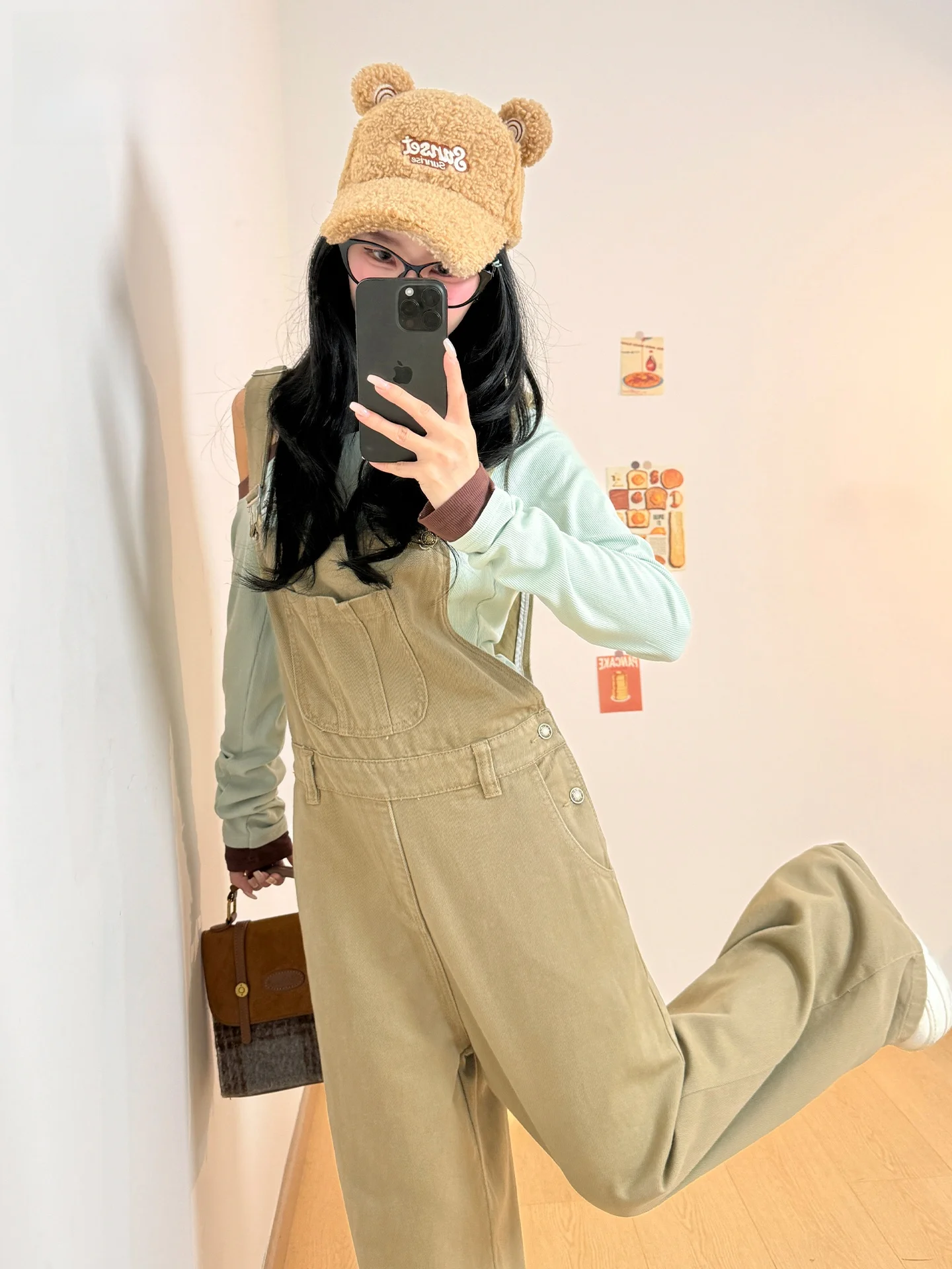 American Style Vintage Lazy Denim Overalls Women's Loose Long Pants Khaki Color Spring Summer Casual High Waist with Pockets
American Style Vintage Lazy Denim Overalls Women's Loose Long Pants Khaki Color Spring Summer Casual High Waist with Pockets