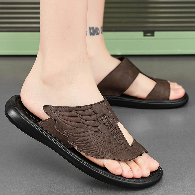 Summer men's slippers Trendy classic brand style design Outdoor leisure beach walking Comfortable daily shoes Hot selling
Summer men's slippers Trendy classic brand style design Outdoor leisure beach walking Comfortable daily shoes Hot selling