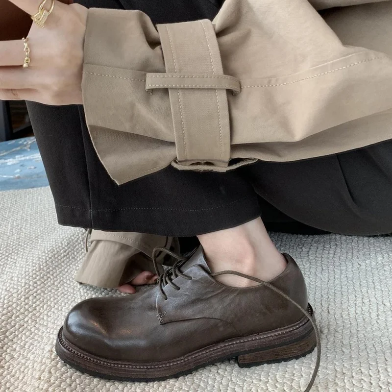 2025 Casual Women's Leather Shoes Comfortable Outdoor Walking Travel Solid Color Lace-up Flats Fashion Round Toe Women Shoes
2025 Casual Women's Leather Shoes Comfortable Outdoor Walking Travel Solid Color Lace-up Flats Fashion Round Toe Women Shoes