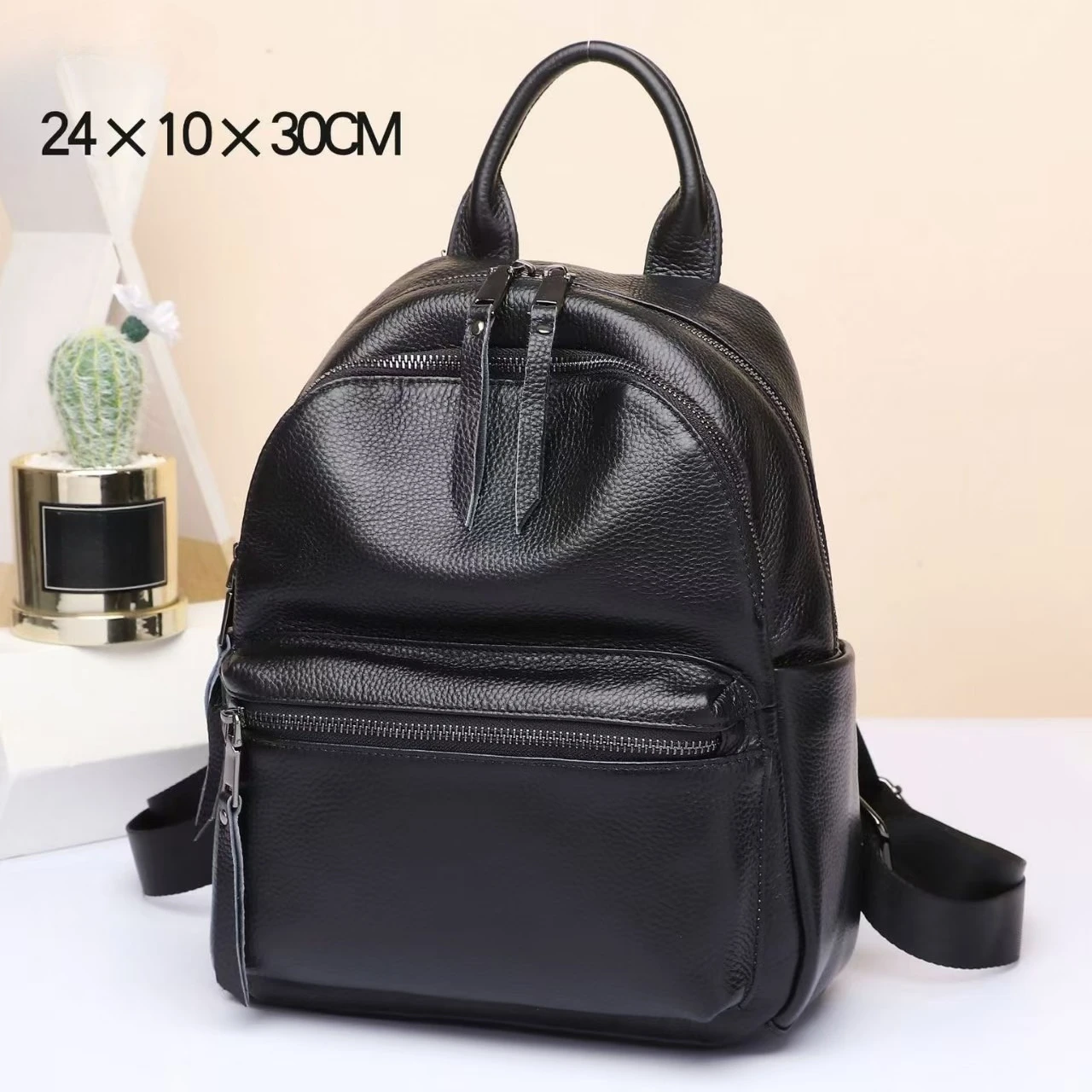 2026 New Fashion Cow Genuine Leather Women Backpacks High Quality Female Real Natural Leather Girl Student Casual Backpack
2026 New Fashion Cow Genuine Leather Women Backpacks High Quality Female Real Natural Leather Girl Student Casual Backpack