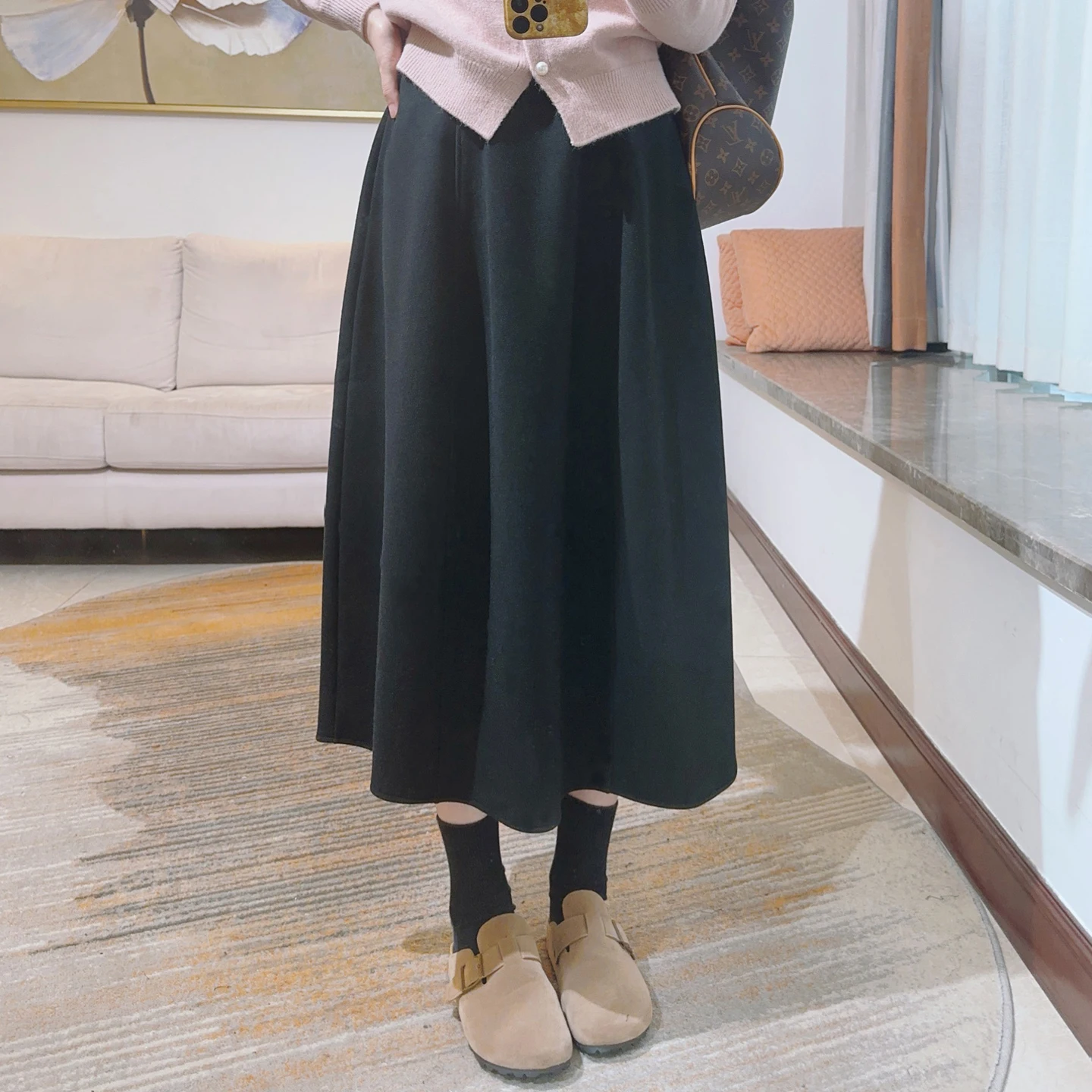 Корейская пышная юбка-фонарь из ацетата с флисовой подкладкой, с цветочным узором, воздушная, скрывающая недостатки фигуры, средней длины, для повседневной носки зимой
Корейская пышная юбка-фонарь из ацетата с флисовой подкладкой, с цветочным узором, воздушная, скрывающая недостатки фигуры, средней длины, для повседневной носки зимой