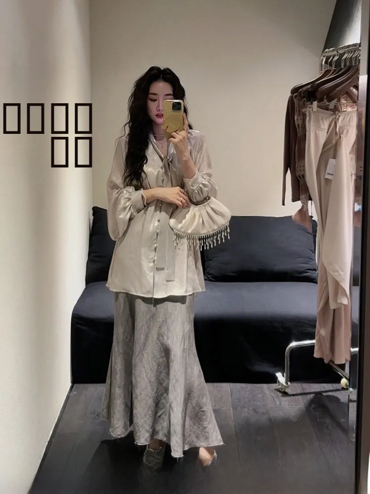 Новая льняная юбка миди А-силуэта Ele Bla с цветочным принтом, завышенной талией и дизайном «рыбий хвост», в корейском и китайском стиле, для повседневной носки
Новая льняная юбка миди А-силуэта Ele Bla с цветочным принтом, завышенной талией и дизайном «рыбий хвост», в корейском и китайском стиле, для повседневной носки