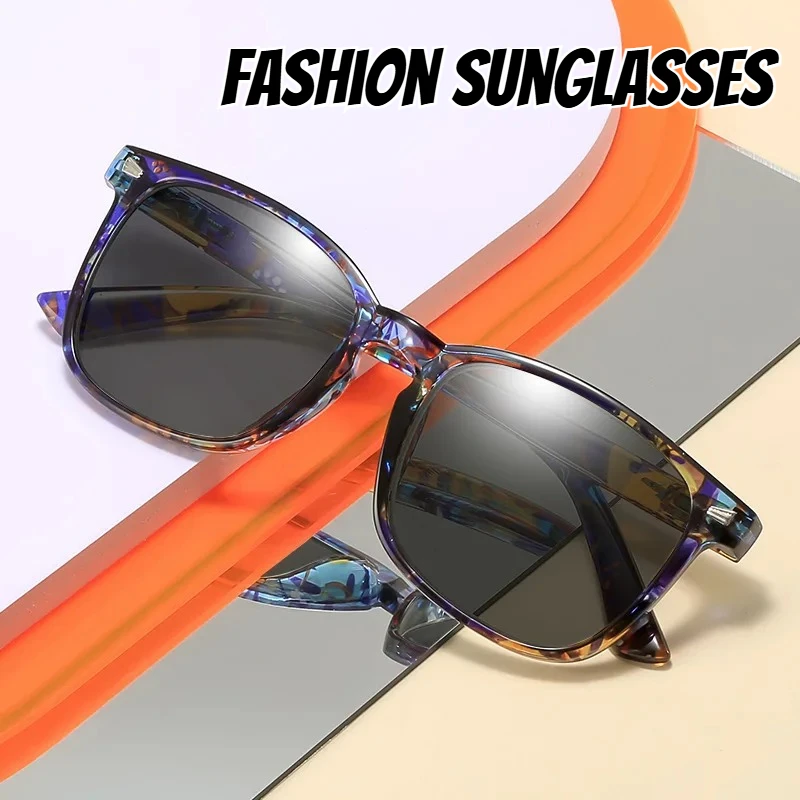 Men's and Women's Fashionable New Classic Square Sunglasses Stylish UV-Protective Eye-Care Sunglasses Colored Frame Eyewear 
Men's and Women's Fashionable New Classic Square Sunglasses Stylish UV-Protective Eye-Care Sunglasses Colored Frame Eyewear