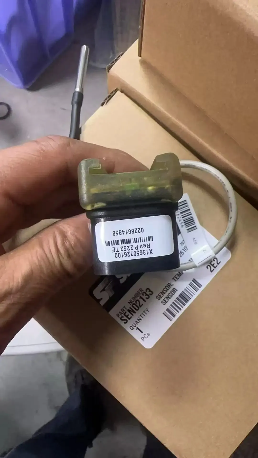New SEN02133 X13650726100 X13650726-10 Trane air conditioning water temperature sensor
New SEN02133 X13650726100 X13650726-10 Trane air conditioning water temperature sensor