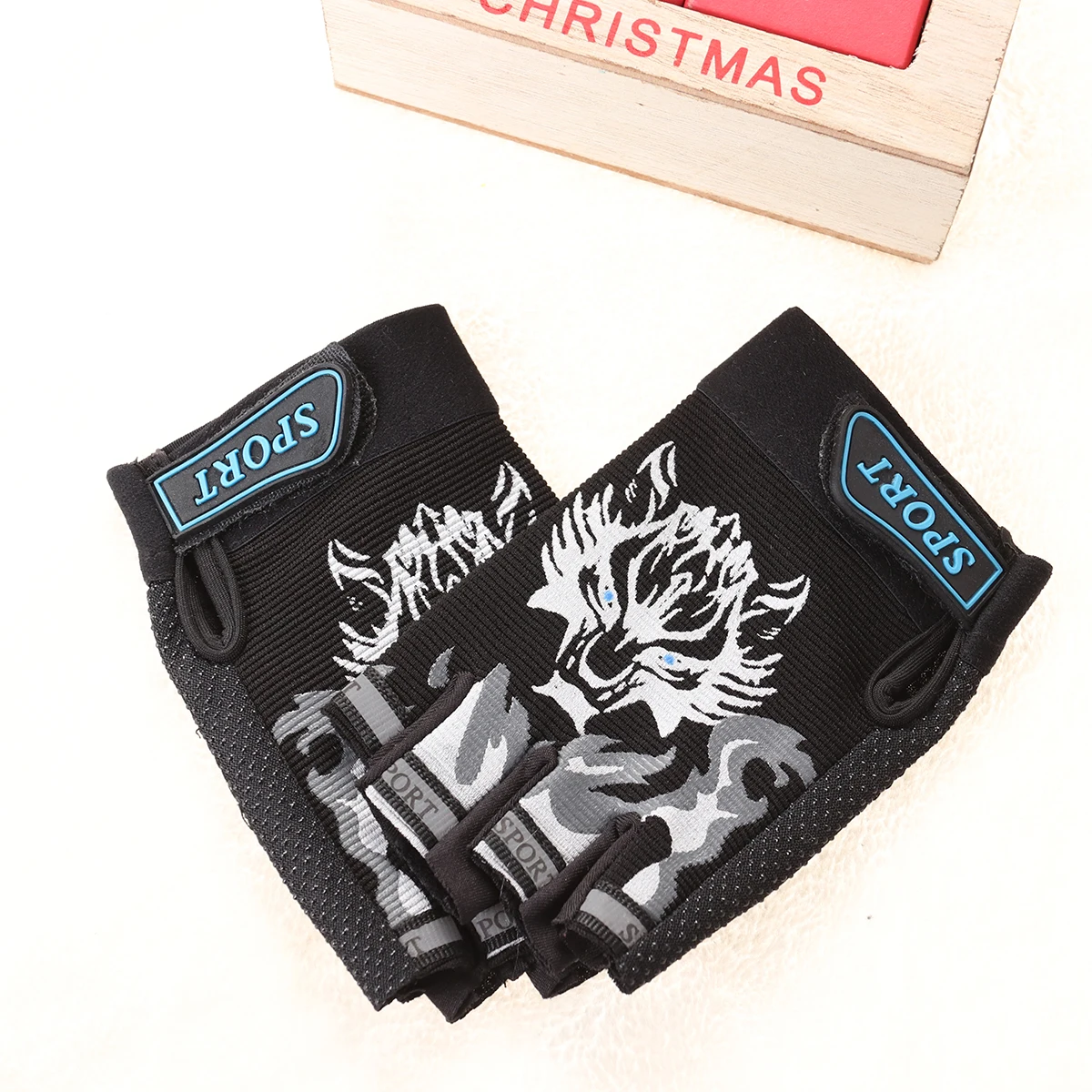 Half Finger Half Finger Gloves Durable Breathable Sweat Absorbing Non Slip Kids Riding Gloves Summer
Half Finger Half Finger Gloves Durable Breathable Sweat Absorbing Non Slip Kids Riding Gloves Summer