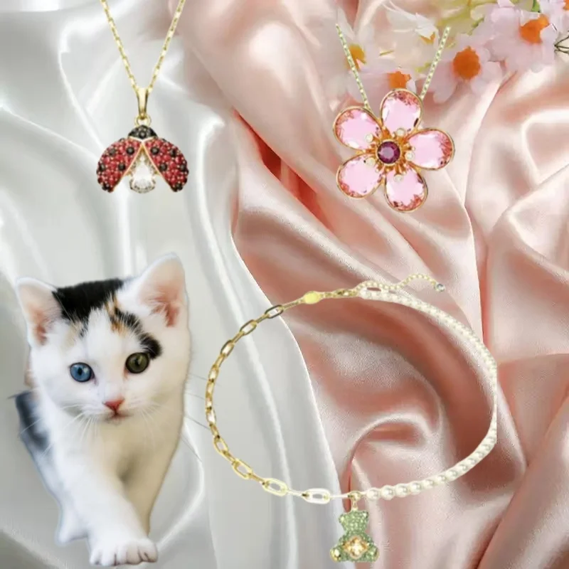 2025 hot selling cat accessories Austrian crystal jewelry cute ladybug necklace shiny high-end exquisite gift for girls 
2025 hot selling cat accessories Austrian crystal jewelry cute ladybug necklace shiny high-end exquisite gift for girls