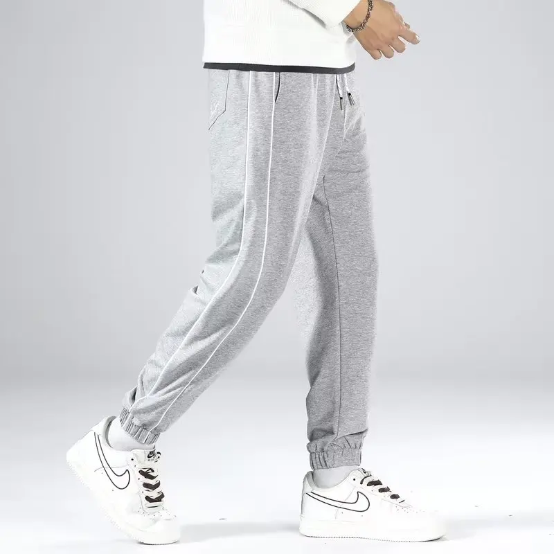 Men 2024 new spring and autumn new loose brand fashion sweatpants youth bundle feet sports multi-color casual pants
Men 2024 new spring and autumn new loose brand fashion sweatpants youth bundle feet sports multi-color casual pants