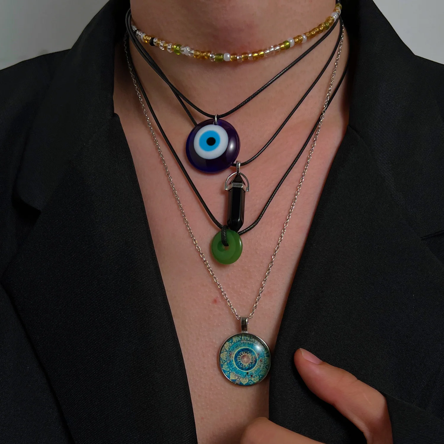 5pcs Boho Evil Eye & Crystal Multi-Layer Necklace SetAdjustable Leather Cord And Metal Chain Protection Jewelry For Women
5pcs Boho Evil Eye & Crystal Multi-Layer Necklace SetAdjustable Leather Cord And Metal Chain Protection Jewelry For Women
