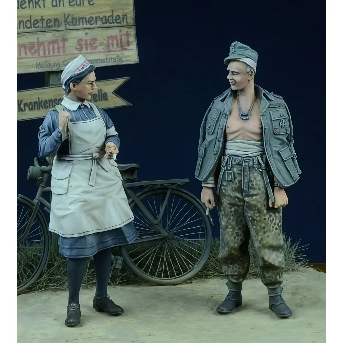 1/35 resin unpainted model kit, military theme, German nurse and wounded soldier unassembled and unpainted GK
1/35 resin unpainted model kit, military theme, German nurse and wounded soldier unassembled and unpainted GK