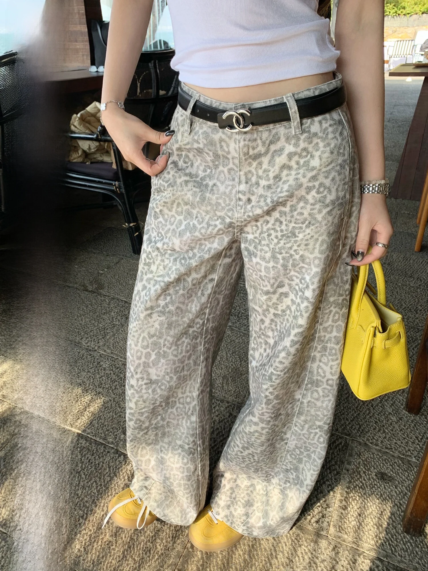 Hhyii Vintage Washed Leopard Print High Waist Casual Jeans Women's Spring Summer Loose Wide Leg Jeans Cotton Blend Zipper Clo...
Hhyii Vintage Washed Leopard Print High Waist Casual Jeans Women's Spring Summer Loose Wide Leg Jeans Cotton Blend Zipper Clo...