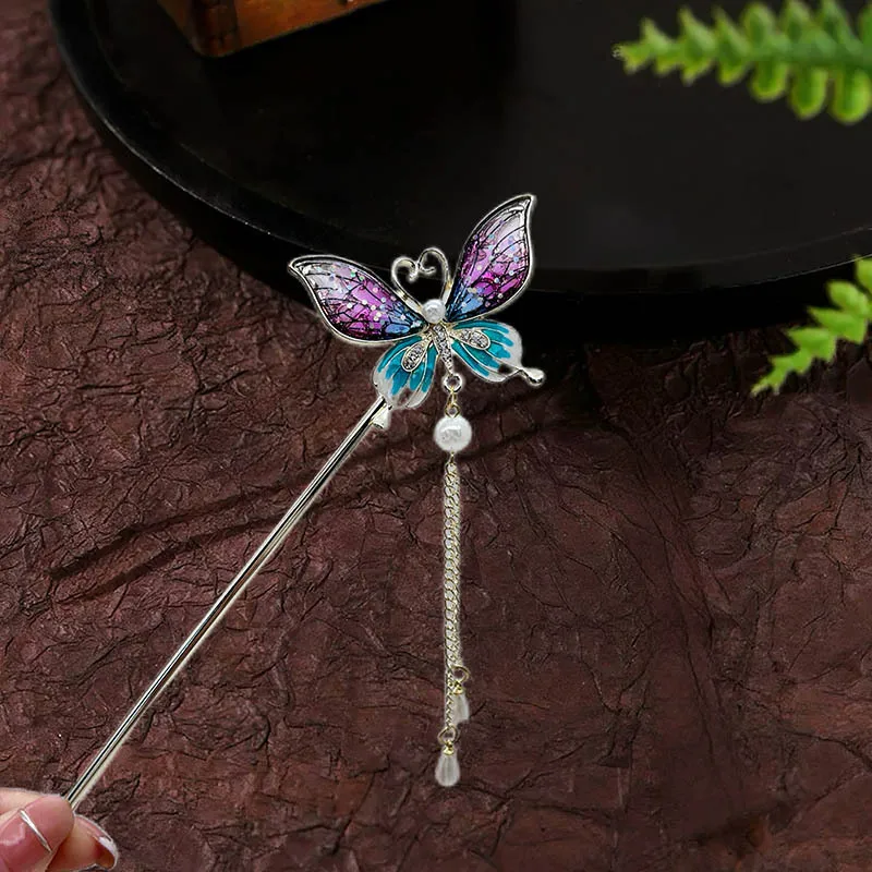 New Chinese-style butterfly tassel hairpin, women's ancient-style walking hairpin, coiled hairpin, high-end feel
New Chinese-style butterfly tassel hairpin, women's ancient-style walking hairpin, coiled hairpin, high-end feel