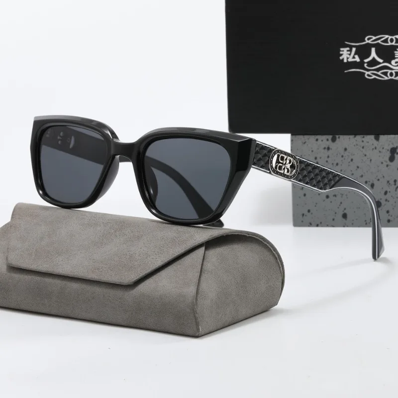 2025 New Retro Small Frame Personalized Sunglasses Internet Celebrity Style Premium Polarized Driving Sunglasses for Women
2025 New Retro Small Frame Personalized Sunglasses Internet Celebrity Style Premium Polarized Driving Sunglasses for Women