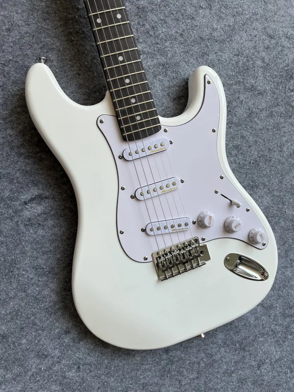F-ST Electric Guitar Maple body rosewood Fingerboard High Quality fast shipping
F-ST Electric Guitar Maple body rosewood Fingerboard High Quality fast shipping