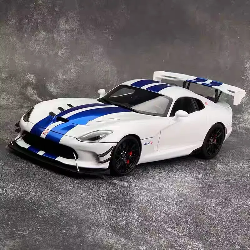 1:32 Dodge Viper ACR SRT, модель спортивного автомобиля из сплава, литая под давлением металлическая гоночная машина, модель автомобиля, имитация звука и света, детская игрушка в подарок 
1:32 Dodge Viper ACR SRT, модель спортивного автомобиля из сплава, литая под давлением металлическая гоночная машина, модель автомобиля, имитация звука и света, детская игрушка в подарок