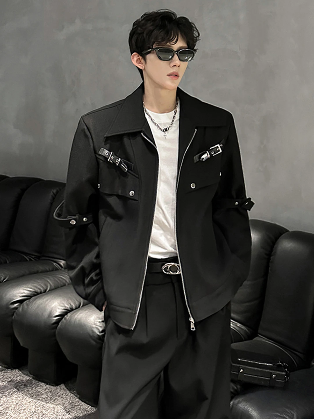 American Deconstructed oulder Pad Men's Jaet ort Sle Casual Autumn Faion Metal Decoration Iron-Free Polyester Fiber
American Deconstructed oulder Pad Men's Jaet ort Sle Casual Autumn Faion Metal Decoration Iron-Free Polyester Fiber