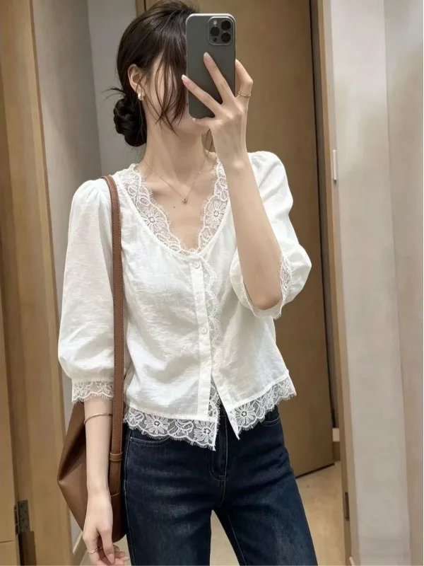 Lace Trim V-Neck Short Sleeve Shirt Women's Stylish Beautiful Summer New plus Size Fat MM Lovely Top Korean Style Loose Fit
Lace Trim V-Neck Short Sleeve Shirt Women's Stylish Beautiful Summer New plus Size Fat MM Lovely Top Korean Style Loose Fit