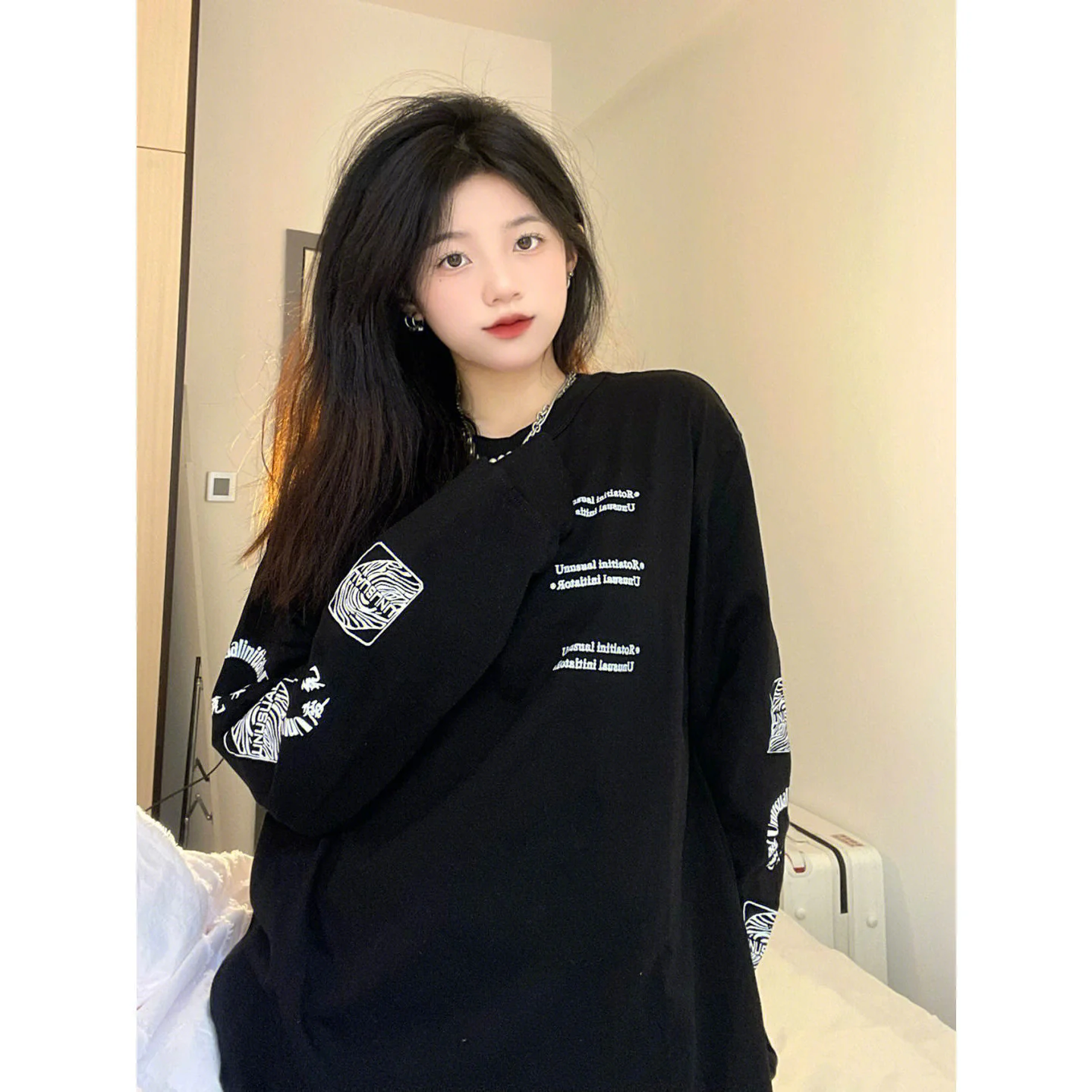 plus Size Women's Oversized round Ne Sweatirt Spring Street Sle Loose Fit Versatile Outerwear Top for Heavy Girls
plus Size Women's Oversized round Ne Sweatirt Spring Street Sle Loose Fit Versatile Outerwear Top for Heavy Girls