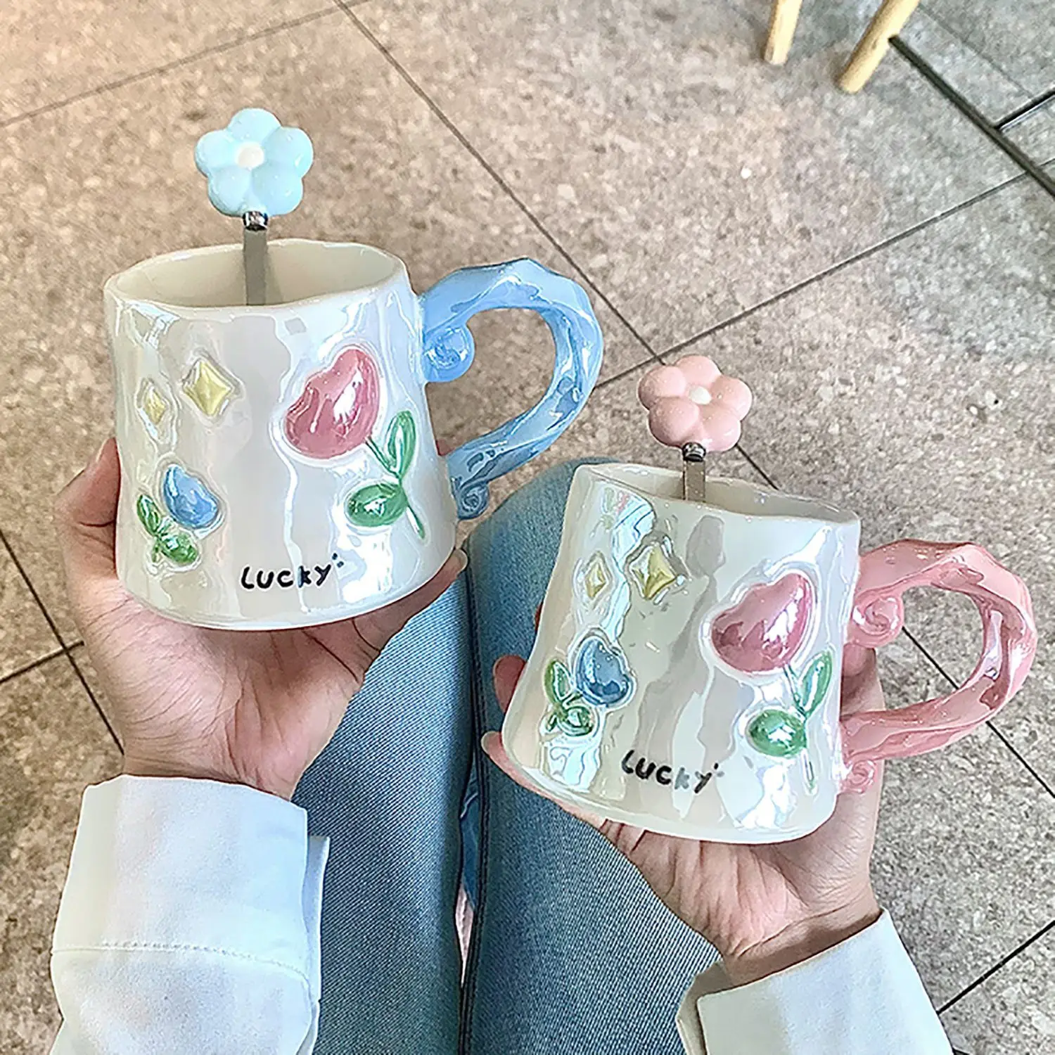 3D Flower Heart Mug, Ceramic Creative Breakfast Cup, Girls Home Office Coffee Flower Tea Cup Drinkware Friends Christmas Gifts
3D Flower Heart Mug, Ceramic Creative Breakfast Cup, Girls Home Office Coffee Flower Tea Cup Drinkware Friends Christmas Gifts