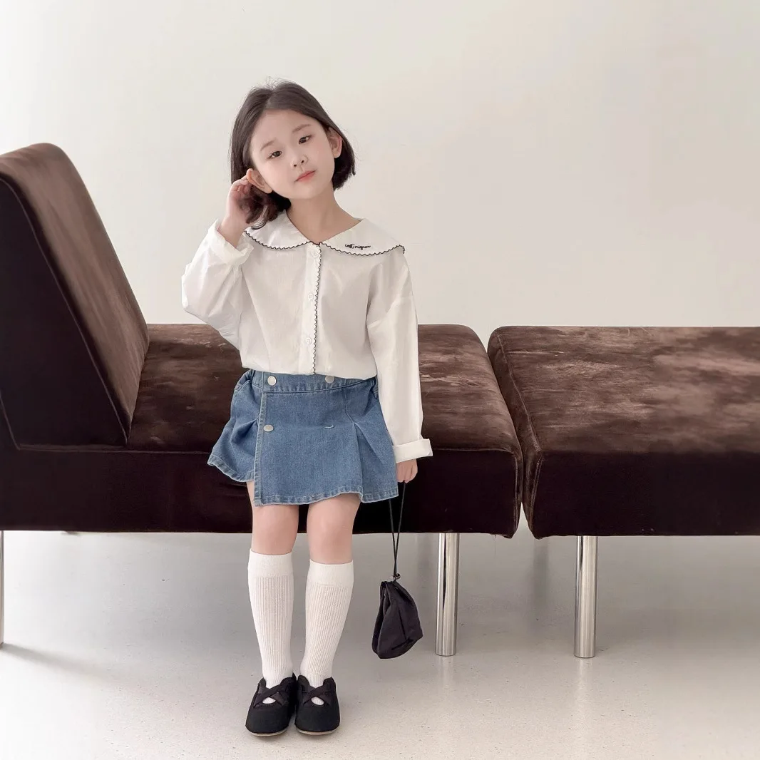 Children's Clothing Girls' Shirt Spring New Korean Special Craft Embroidered Shirt Children's Solid Color Simple Versatile Top
Children's Clothing Girls' Shirt Spring New Korean Special Craft Embroidered Shirt Children's Solid Color Simple Versatile Top