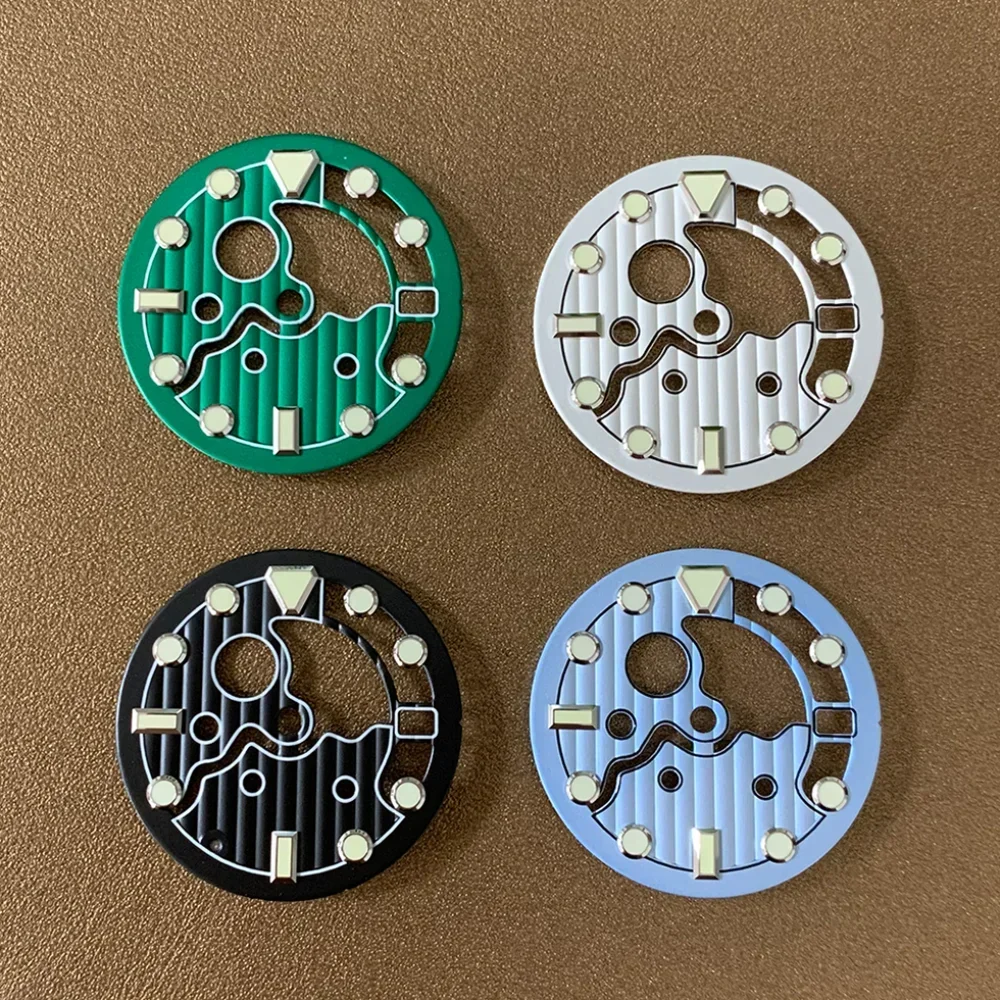 28.5mm Hollow Watch Dial C3 Luminous Watch Modification Accessories Watch Faces for NH35/ NH36 Movement With 3 O'Clock Position
28.5mm Hollow Watch Dial C3 Luminous Watch Modification Accessories Watch Faces for NH35/ NH36 Movement With 3 O'Clock Position