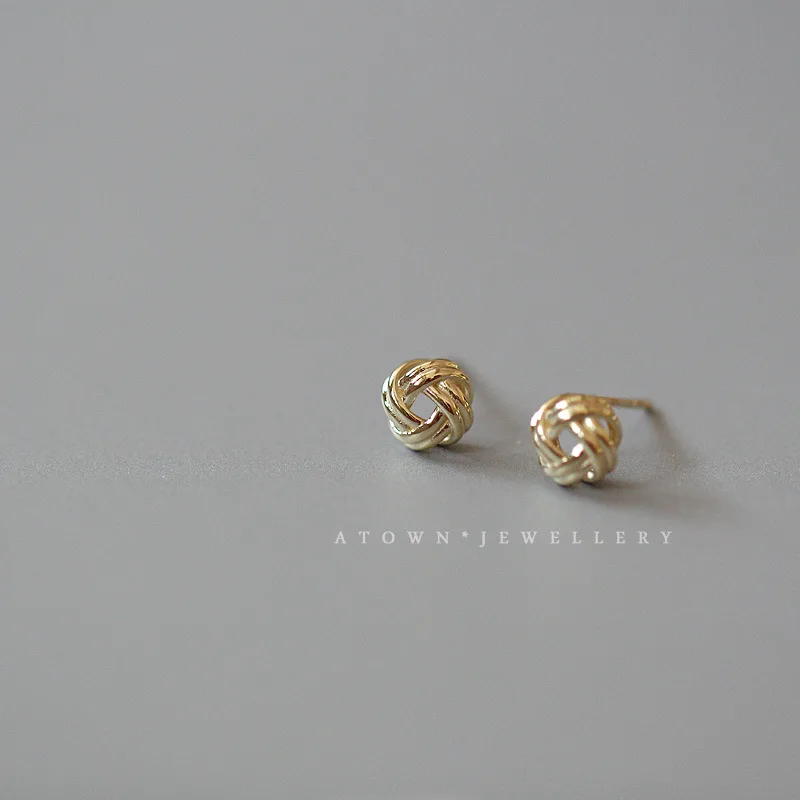 14K Gold Real 925 Sterling Silver Overlapping Ball Stud Earrings For Women Piercing Luxury Jewelry
14K Gold Real 925 Sterling Silver Overlapping Ball Stud Earrings For Women Piercing Luxury Jewelry