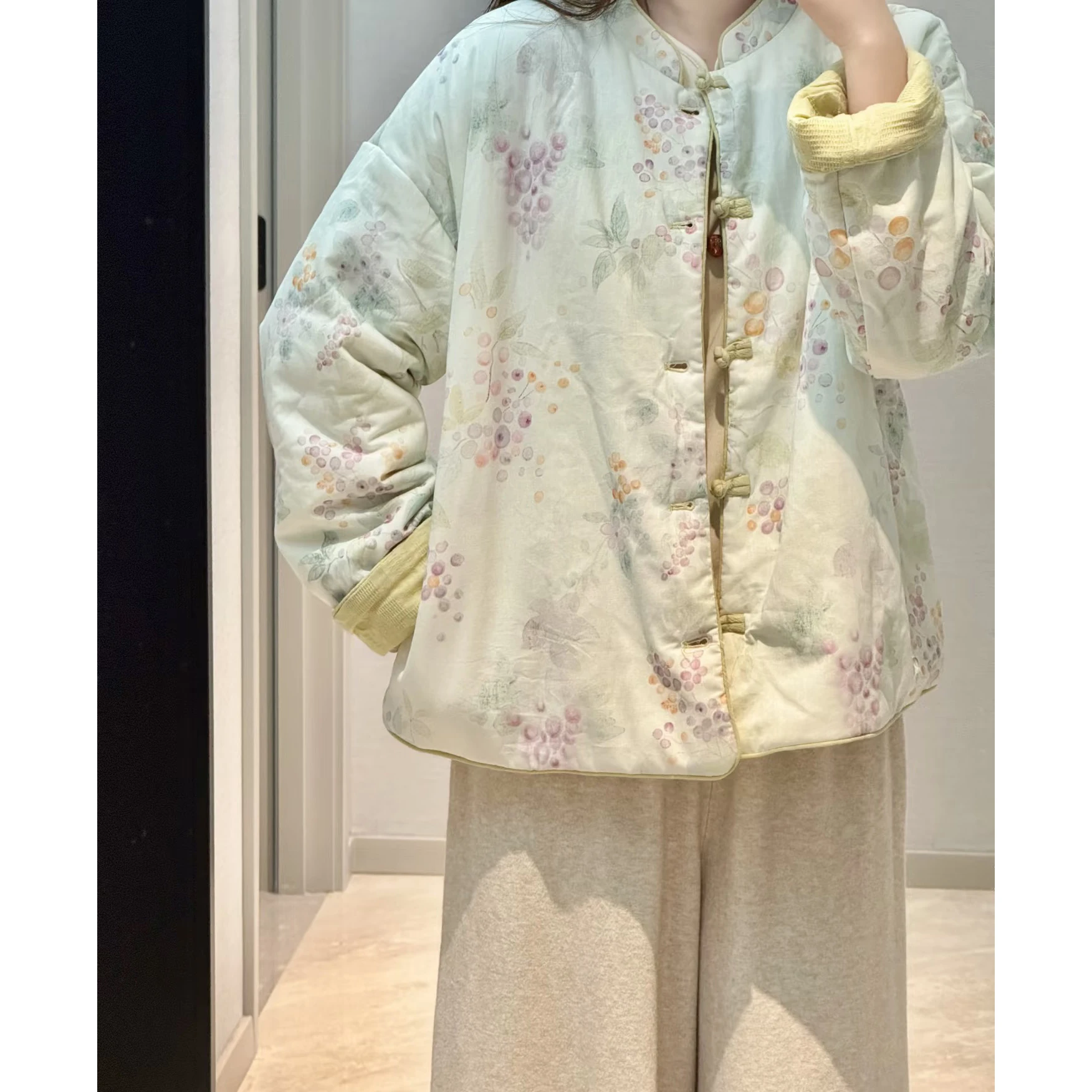 Новое женское хлопковое пальто из смесового льна с принтом, осенне-зимнее, с воротником-стойкой, цветное...
Новое женское хлопковое пальто из смесового льна с принтом, осенне-зимнее, с воротником-стойкой, цветное...